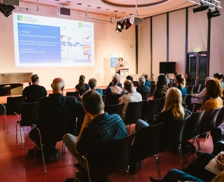 Sabine Riewenherm, Präsidentin des BfN, eröffnet das 2. Forum